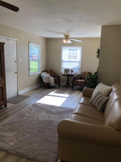 2208 N Hadley Rd, Springfield, OH 45505 photo 2
