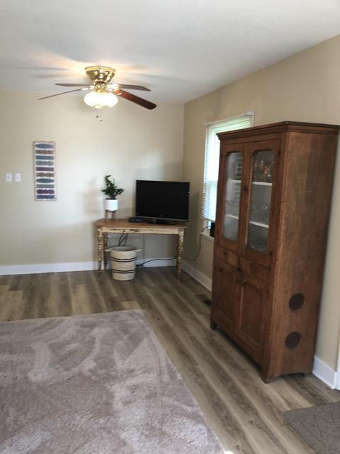 2208 N Hadley Rd, Springfield, OH 45505 photo 3