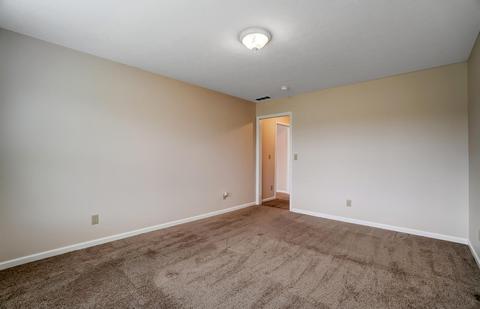 280 Hampton Trl, Springfield, OH 45502 photo 28
