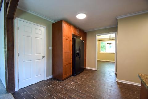 3087 Burr Oak Ct, Dayton, OH 45420 photo 9