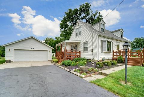 2615 Hemlock Dr, Springfield, OH 45506 photo 2