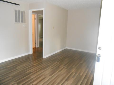 1008 Lafayette Ave, Springfield, OH 45505 photo 2