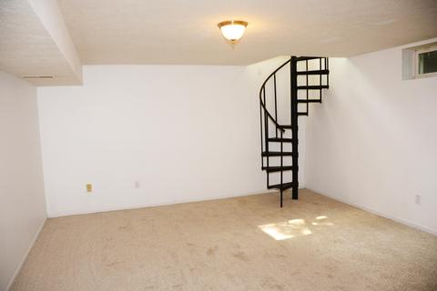 946 White Oak Dr, Springfield, OH 45504 photo 19