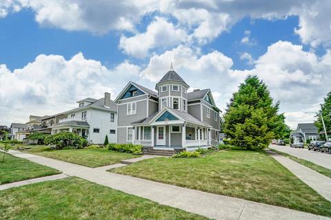 604 E Main St, Troy, OH 45373 photo 2