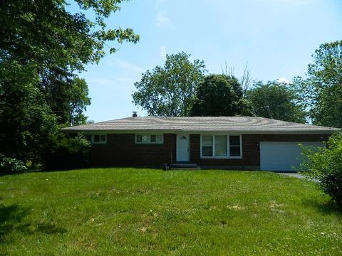 2144 Cheviot Hills Dr, Springfield, OH 45505 photo 1