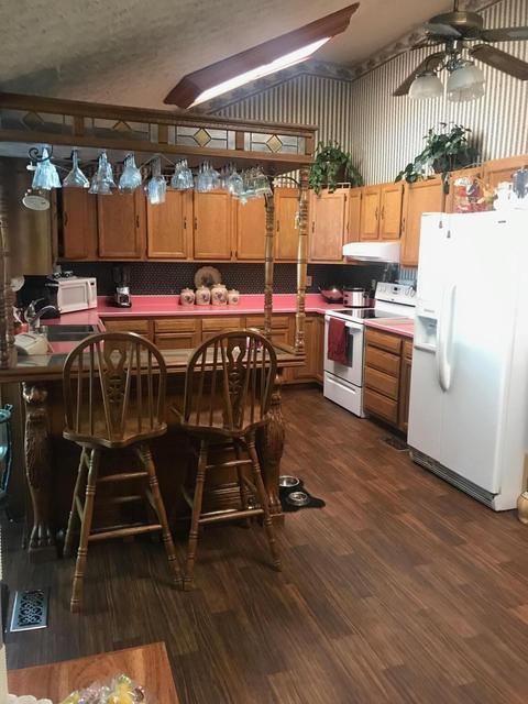 121 N Main St, De Graff, OH 43318 photo 4