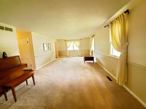 505 Zeller Dr, Springfield, OH 45503 photo 9