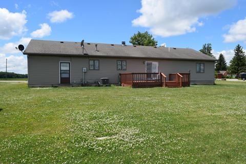 413 S Main St, Mendon, OH 45862 photo 3
