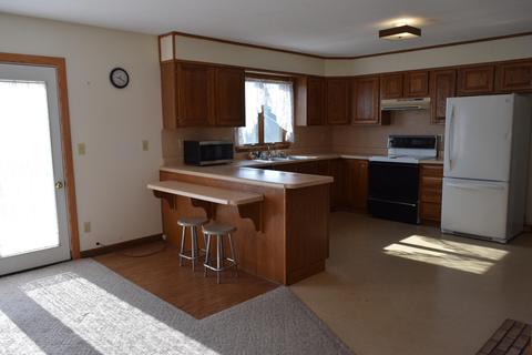413 S Main St, Mendon, OH 45862 photo 5