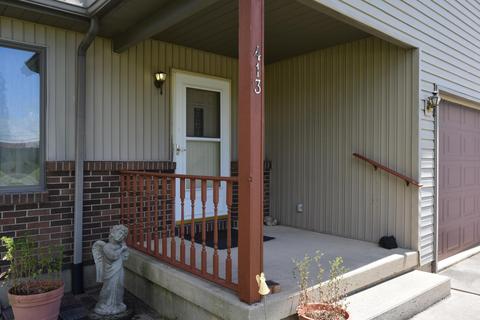 413 S Main St, Mendon, OH 45862 photo 2
