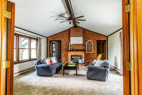 413 S Main St, Botkins, OH 45306 photo 2