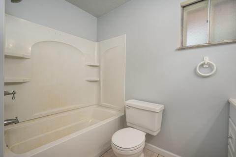 7511 Sunrise Dr, Springfield, OH 45502 photo 23