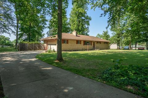 7511 Sunrise Dr, Springfield, OH 45502 photo 2