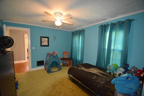 625 S Tanglewood Dr, Springfield, OH 45504 photo 18