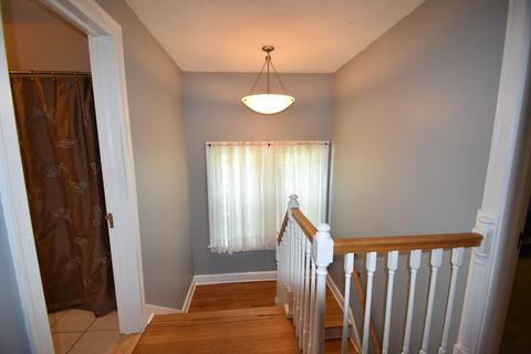 625 S Tanglewood Dr, Springfield, OH 45504 photo 14