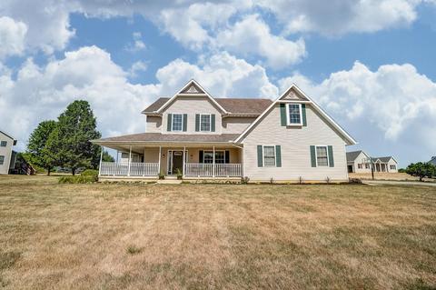 3161 Windy Ridge Dr, Springfield, OH 45502 photo 1