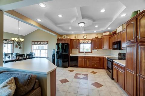 3161 Windy Ridge Dr, Springfield, OH 45502 photo 12