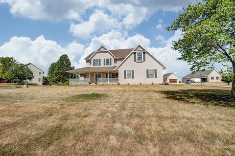3161 Windy Ridge Dr, Springfield, OH 45502 photo 3