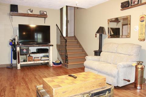 3701 Old Clifton Rd, Springfield, OH 45502 photo 6
