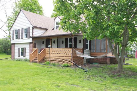 3701 Old Clifton Rd, Springfield, OH 45502 photo 2
