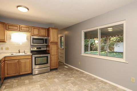 3300 Vineyard St, Springfield, OH 45503 photo 9