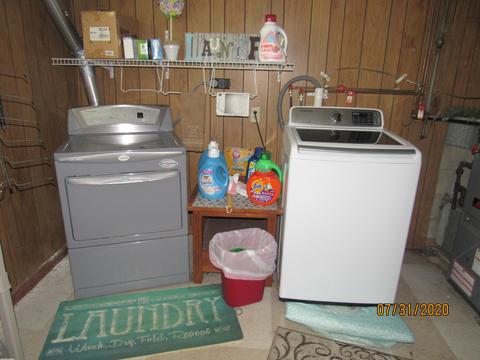 1806 S York St, Springfield, OH 45505 photo 27