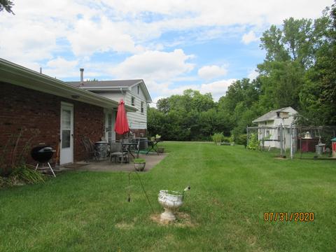 1806 S York St, Springfield, OH 45505 photo 3
