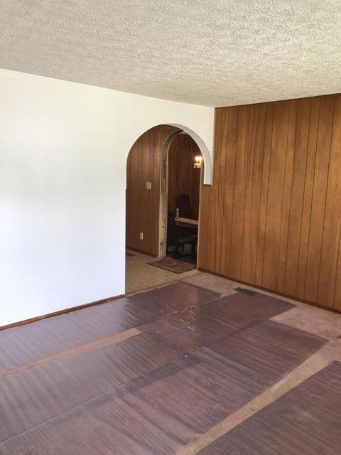 212 W Auburn Ave, Springfield, OH 45506 photo 2