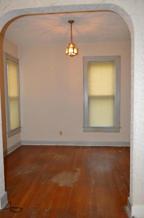 318 N Shaffer St, Springfield, OH 45504 photo 7