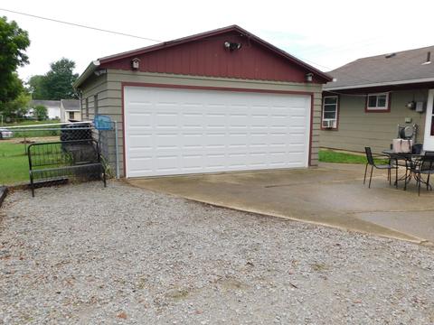 1443 W Jefferson St, Springfield, OH 45506 photo 5