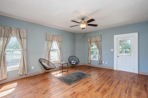 515 E Main St, Troy, OH 45373 photo 9