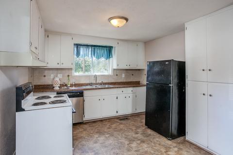 515 E Main St, Troy, OH 45373 photo 13