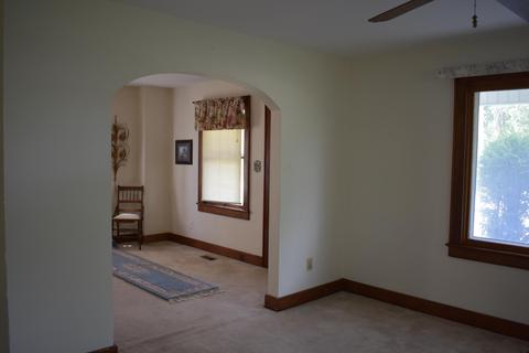 2241 E Home Rd, Springfield, OH 45503 photo 8