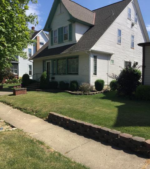 224 E Wayne St, Celina, OH 45822 photo 9