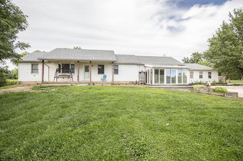 4660 Broadway Rd, Springfield, OH 45502 photo 1