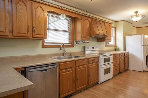 4660 Broadway Rd, Springfield, OH 45502 photo 6