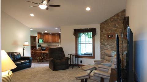 902 Winter Ridge Dr, Sidney, OH 45365 photo 2