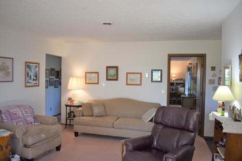 4351 Old Clifton Rd, Springfield, OH 45502 photo 6