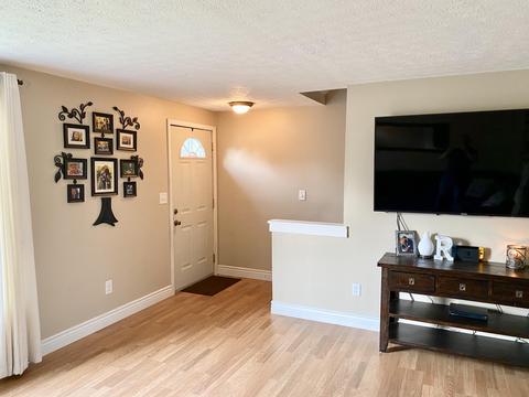 1734 Elaina Dr, Springfield, OH 45503 photo 4