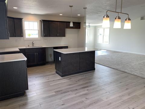 2256 Wayne St, Celina, OH 45822 photo 6