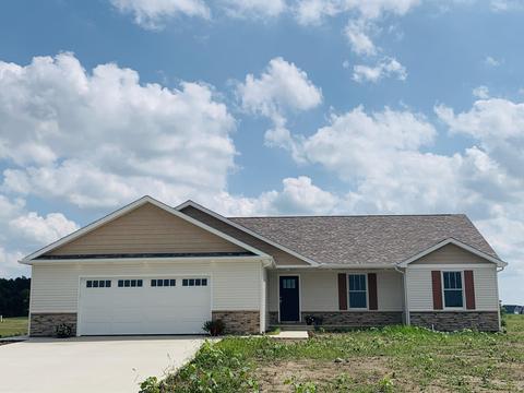 2256 Wayne St, Celina, OH 45822 photo 1