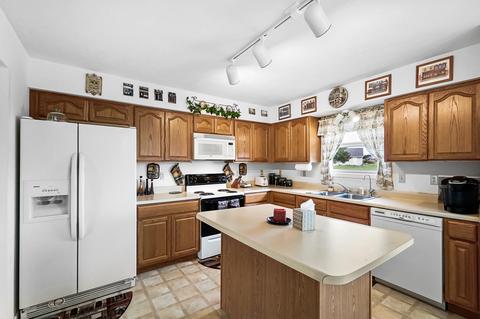 4675 Sierra Dr, Celina, OH 45822 photo 11