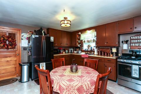 2547 Home Orchard Dr, Springfield, OH 45503 photo 8