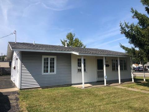 727 Allen Dr, Springfield, OH 45505 photo 2