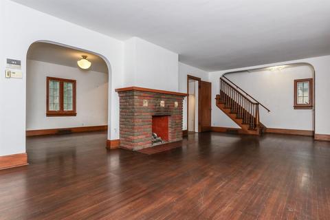 218 Dover Rd, Springfield, OH 45504 photo 5