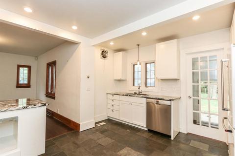218 Dover Rd, Springfield, OH 45504 photo 11