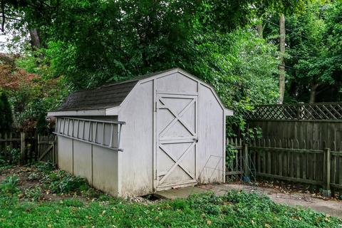 218 Dover Rd, Springfield, OH 45504 photo 32