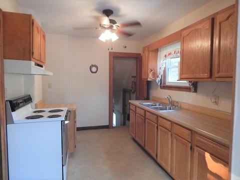 1621 Maiden Ln, Springfield, OH 45504 photo 16