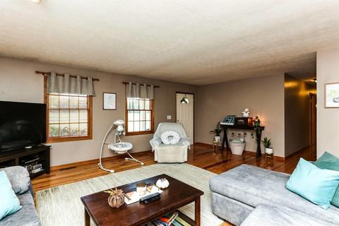 3357 S Tecumseh Rd, Springfield, OH 45502 photo 5