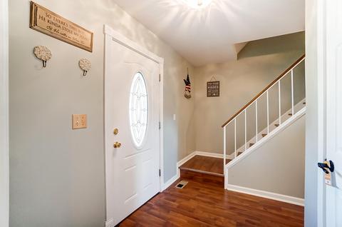 3036 Lynnhaven St, Springfield, OH 45503 photo 6